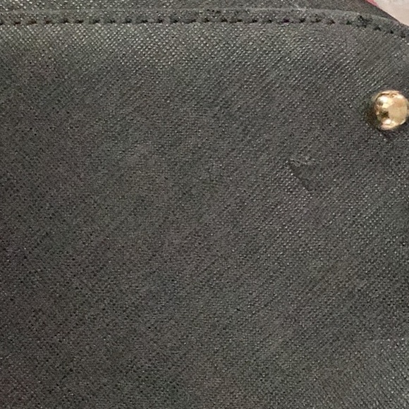 Calvin Klein Leather Medium Sachel in Black and White with Gold Hardware. - Picture 10 of 10